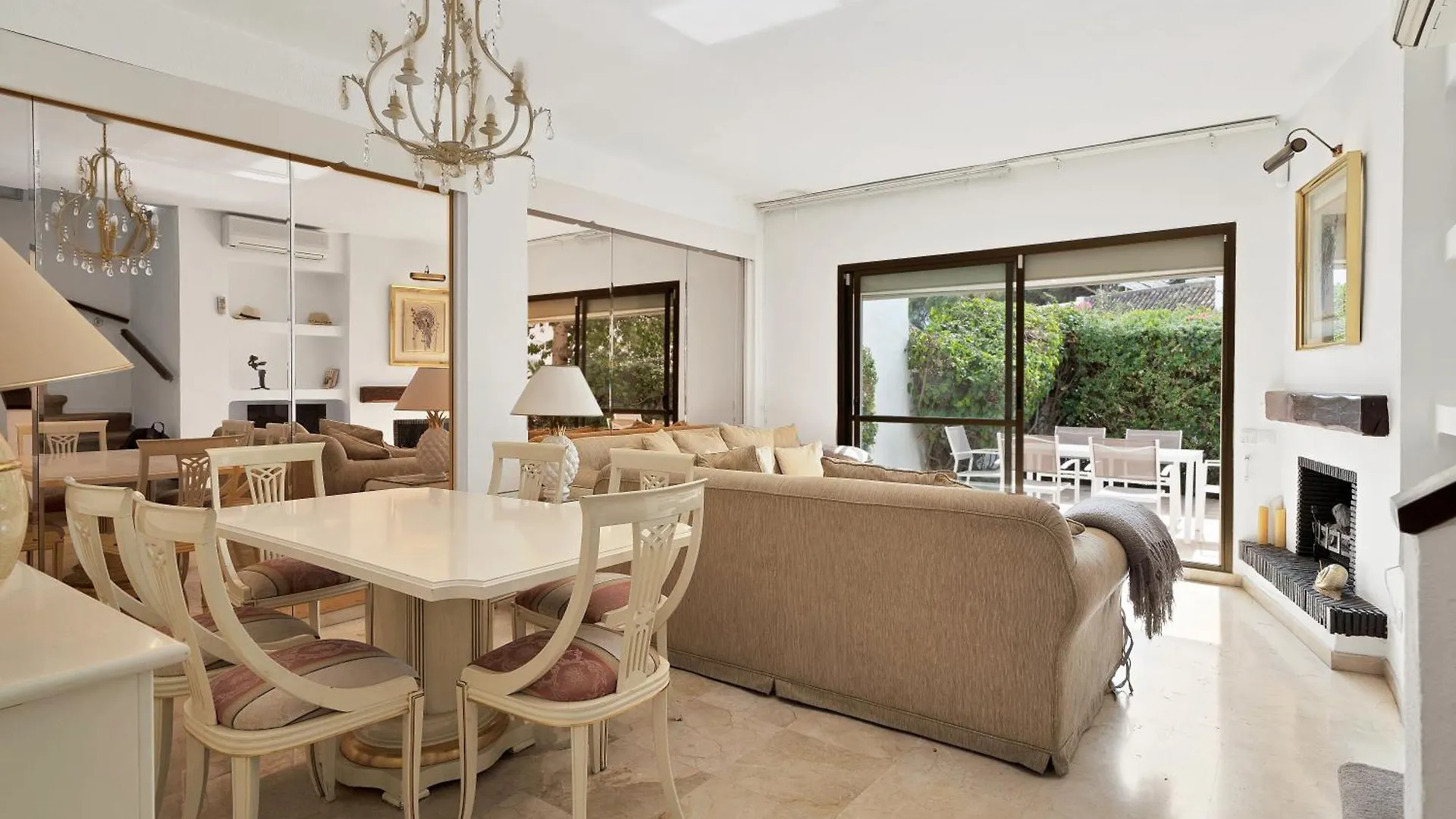 Beachside House Mariabanus Marbella