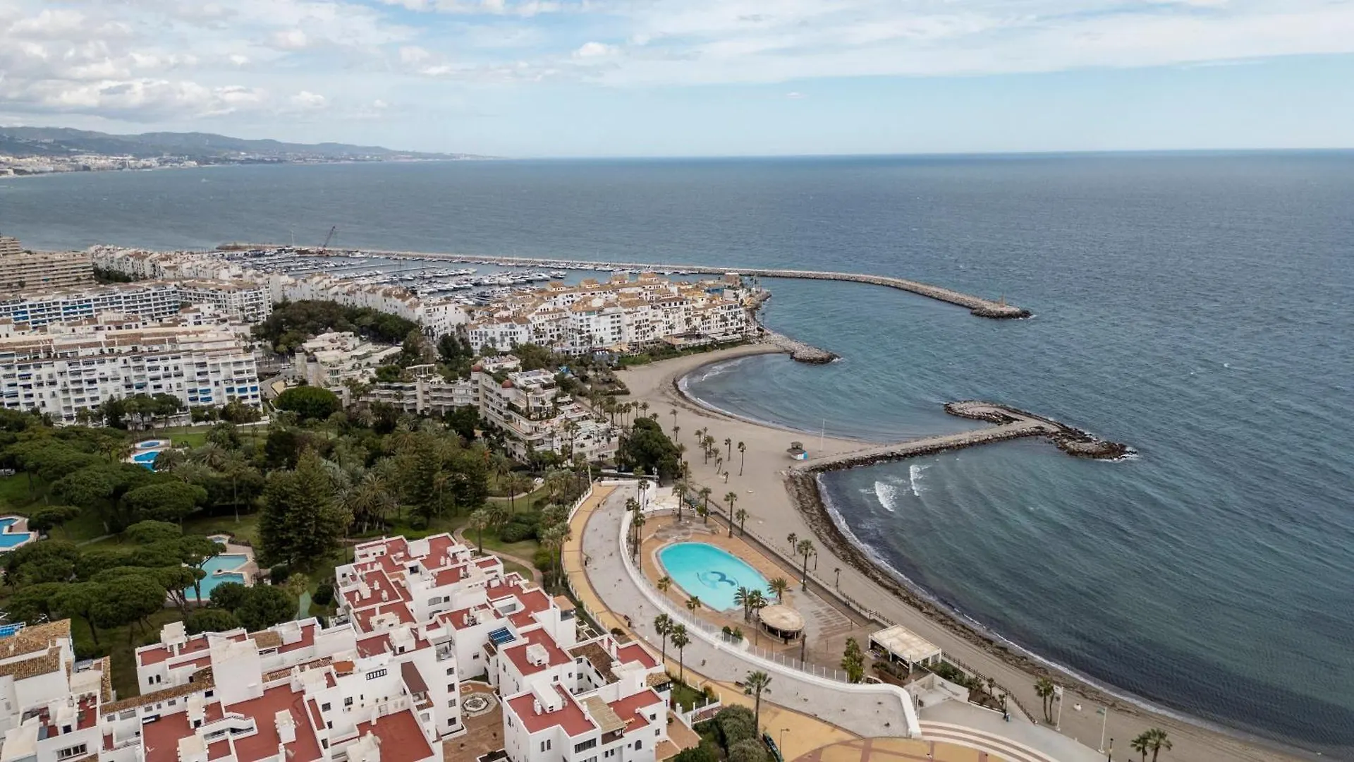 Beachside House Mariabanus Marbella
