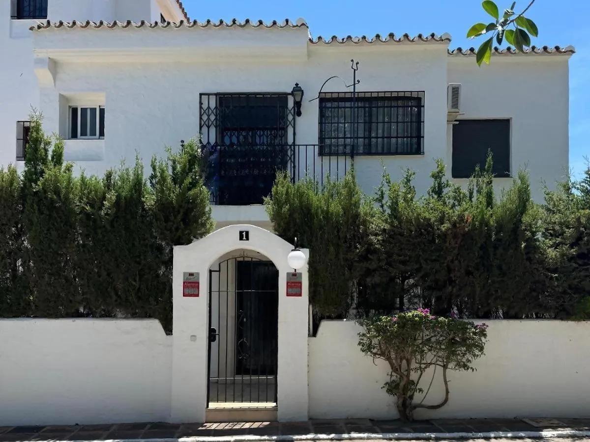 Beachside House Mariabanus Marbella Spain