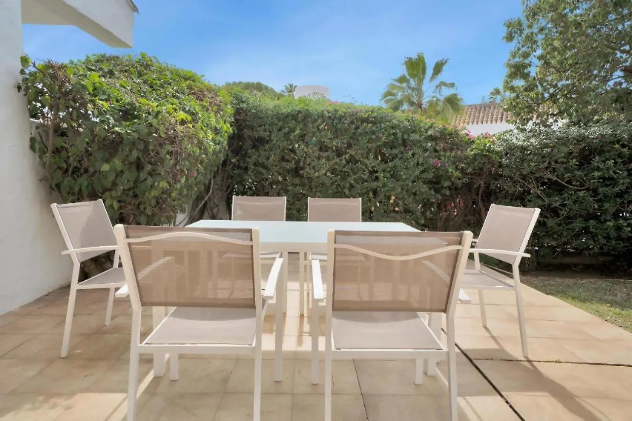 Beachside House Mariabanus Marbella 0*,  Spain