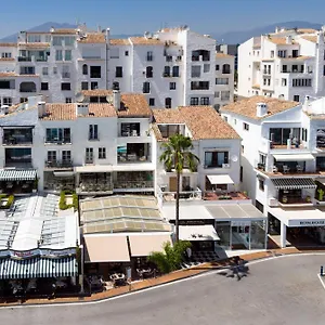  Apartment 243-fully Renovated-puerto Banus Front Line Penthouse