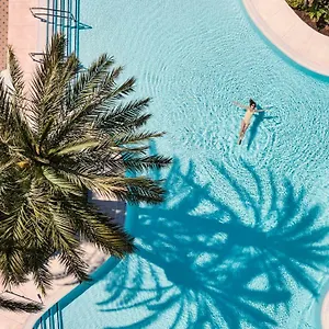 Don Carlos Hotel