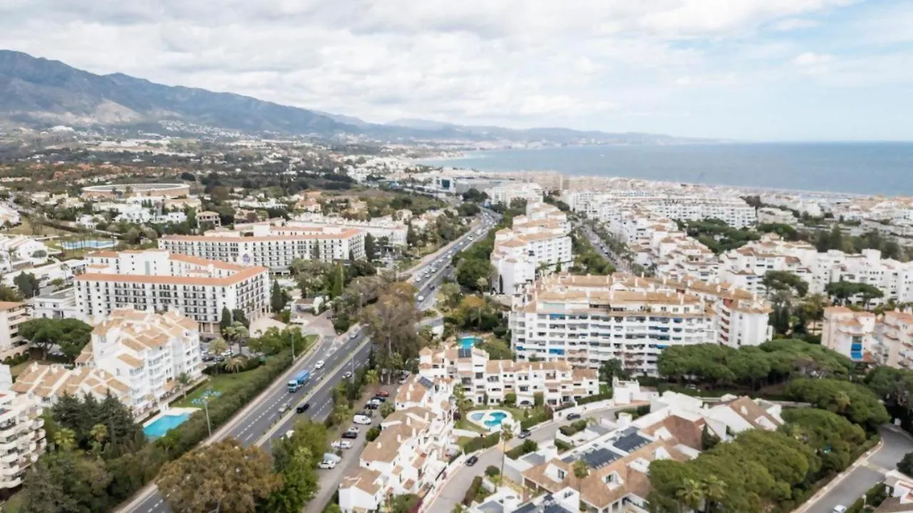 بيت للعطل Beachside House Mariabanus ماربيا